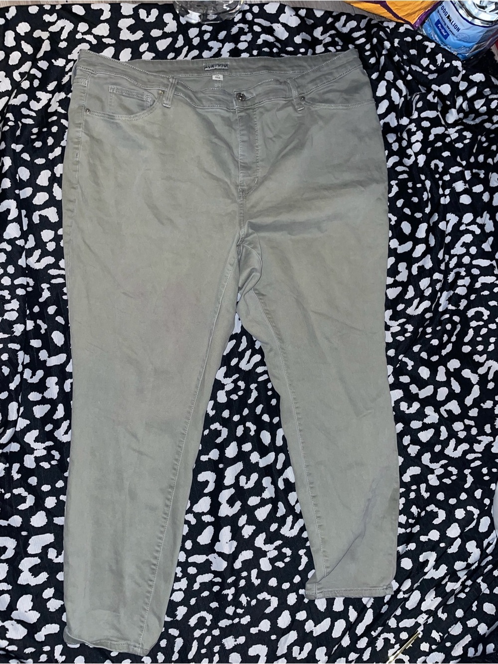 Jeans - Picture 6 of 8